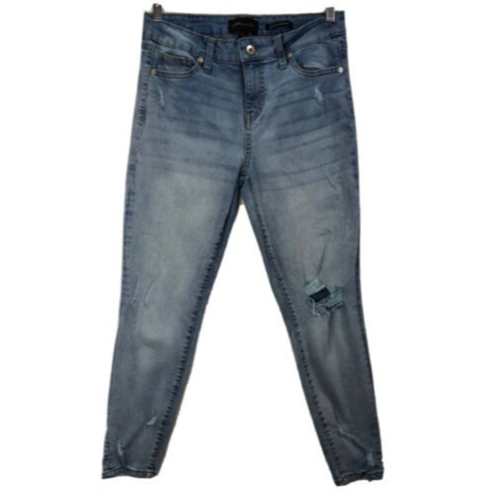 Kendall & Kylie Women's Sz 7/28 Ultra Babe Skinny Faded Destroyed Stretch Jeans